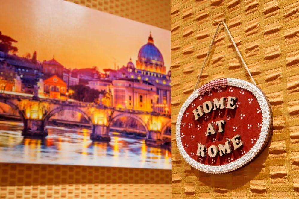 Art In Vatican Рим Экстерьер фото